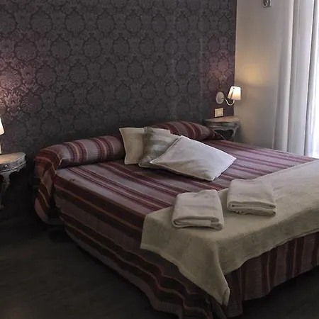 Pensjonat Casa Vicenza Rzym