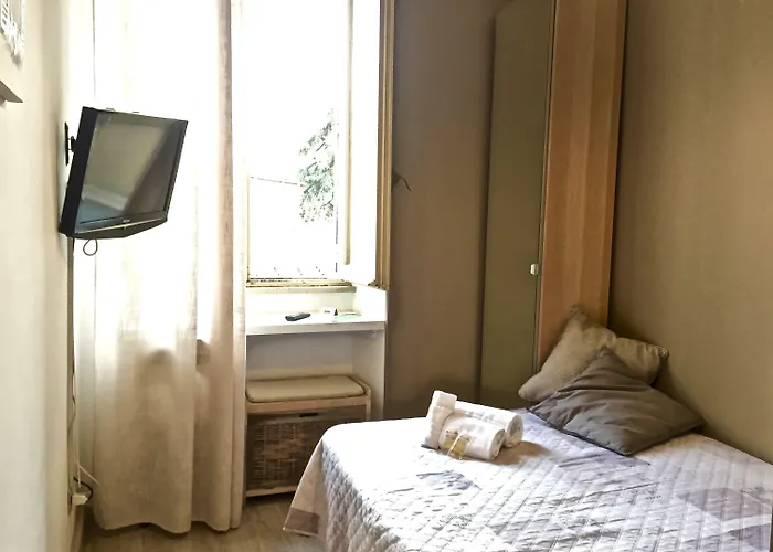 Casa Vicenza 招待所 4*